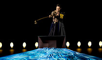 Thomas Adès: BOUŘE Thomas Adès: BOUŘE