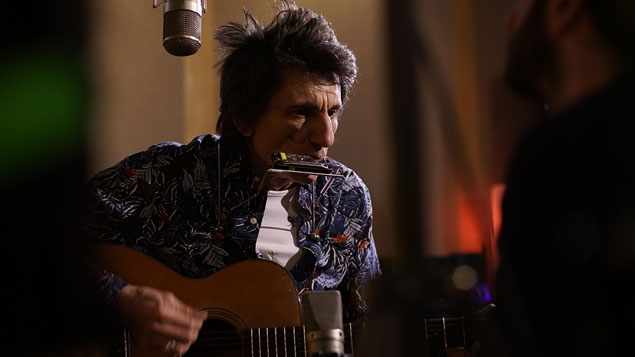 Ronnie Wood: Někdo tam nahoře mě má rád