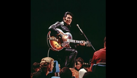 EPiC: Elvis Presley in Concert