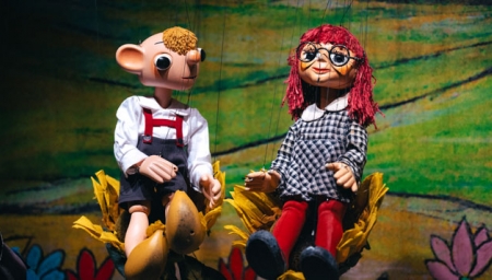 Hurvínkova cesta do Tramtárie