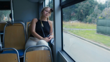 Virtuální přítelkyně